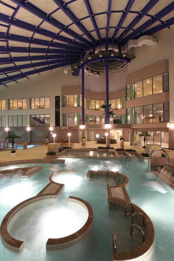 Spa Resort Taqua Taku Exteriör bild